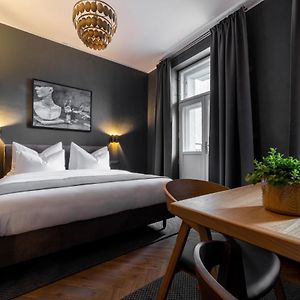 The Viaduct - Suites & More
